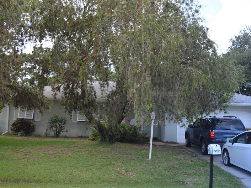 9309 Gulfstream Blvd., Englewood, FL 34224