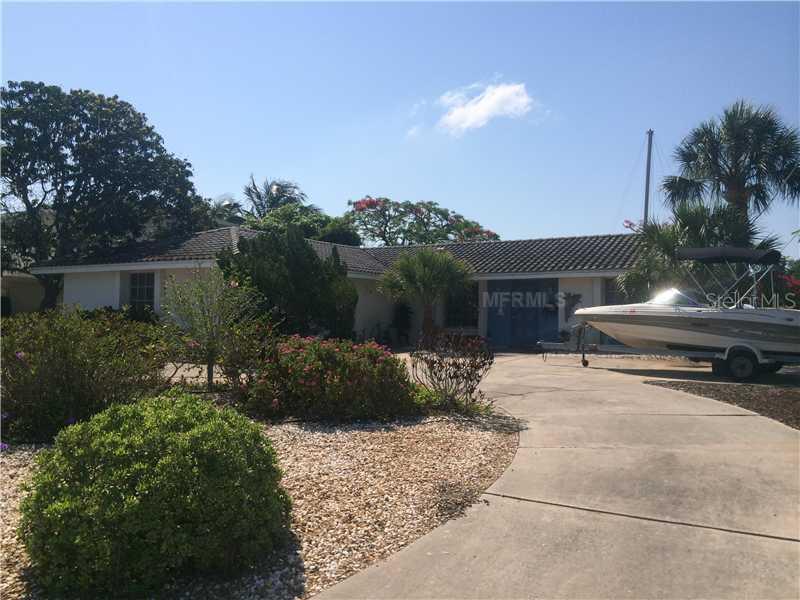 513 68th St., Holmes Beach, FL 34217