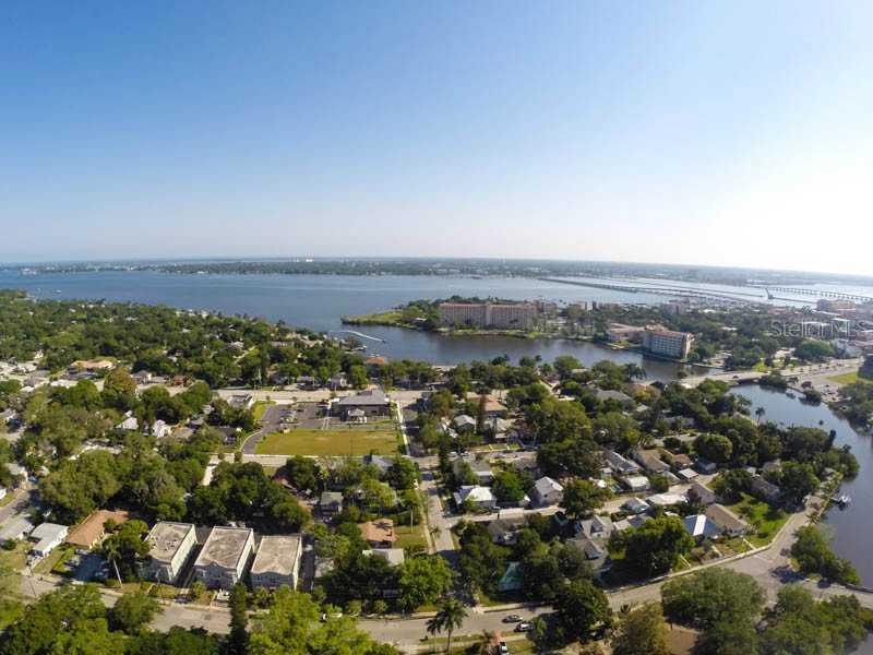 604 W 19th St., Bradenton, FL 34205
