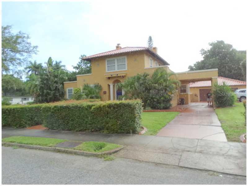 718 22nd St., Bradenton, FL 34205