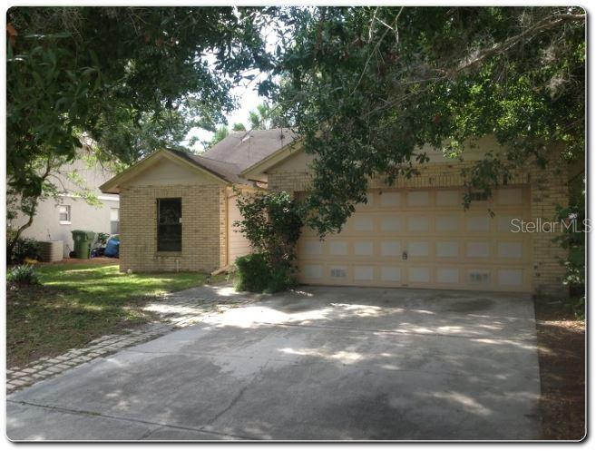 4845 6th Ave., Bradenton, FL 34208