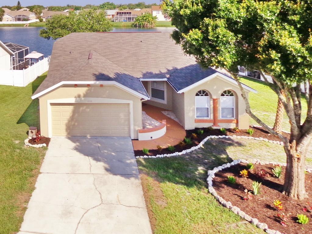 1208 50th St., Bradenton, FL 34208