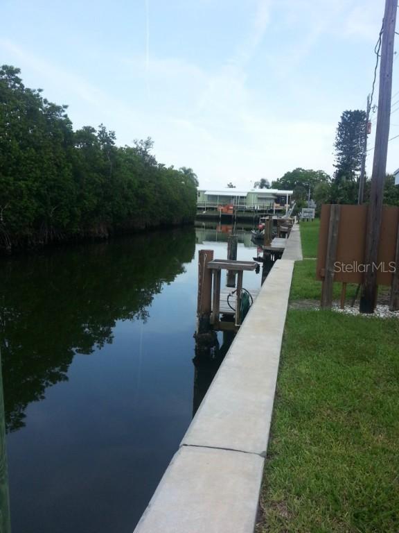 194 Bimini Dr., Palmetto, FL 34221