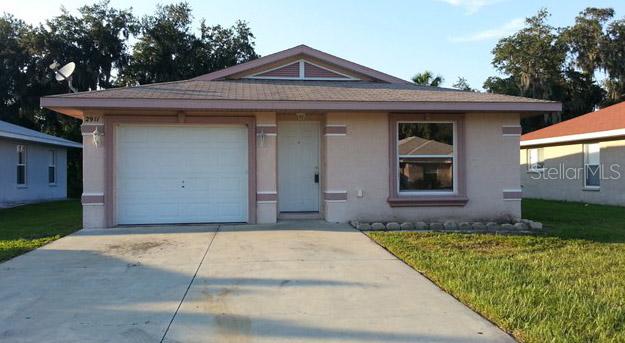 2911 31st Ave., Bradenton, FL 34208