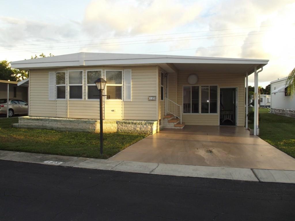 5619 Bayshore Rd. #123, Palmetto, FL 34221
