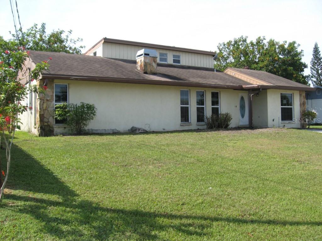 4532 3rd Ave., Bradenton, FL 34208