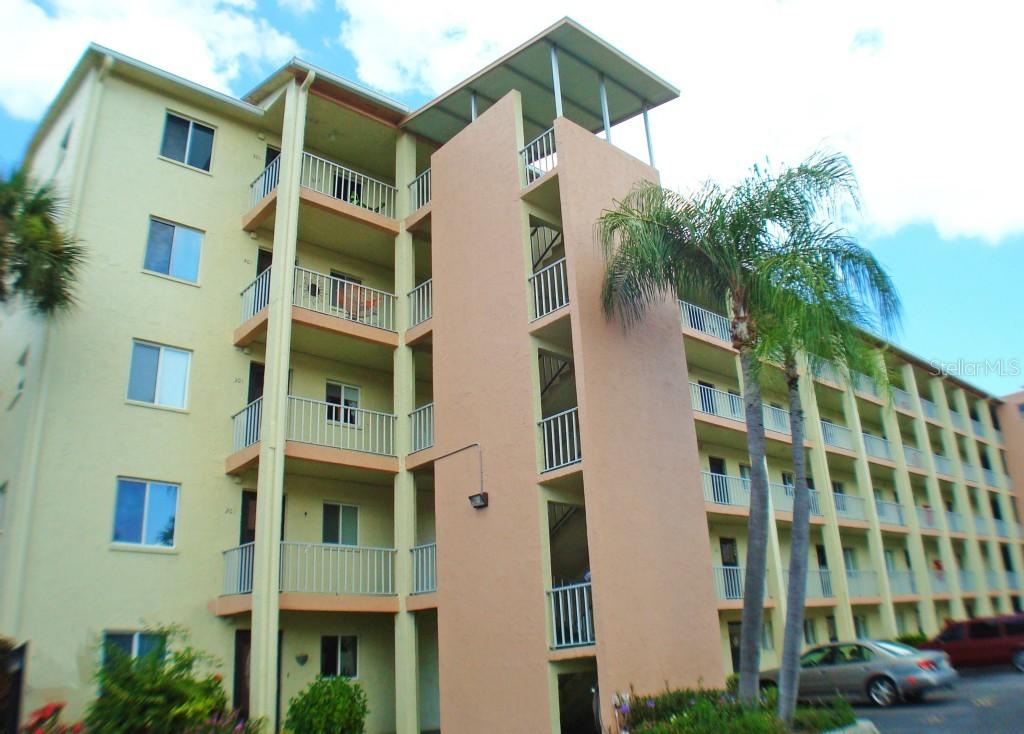 3692 Lake Bayshore Dr. #K407, Bradenton, FL 34205