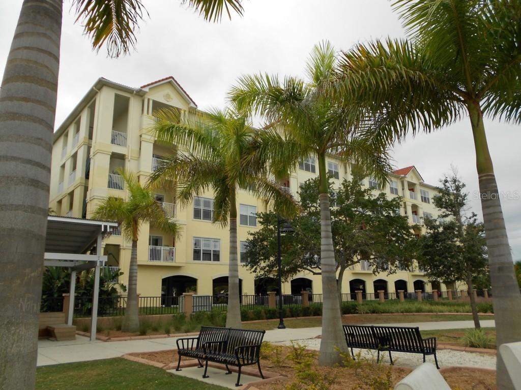 210 3rd St. #8409, Bradenton, FL 34205