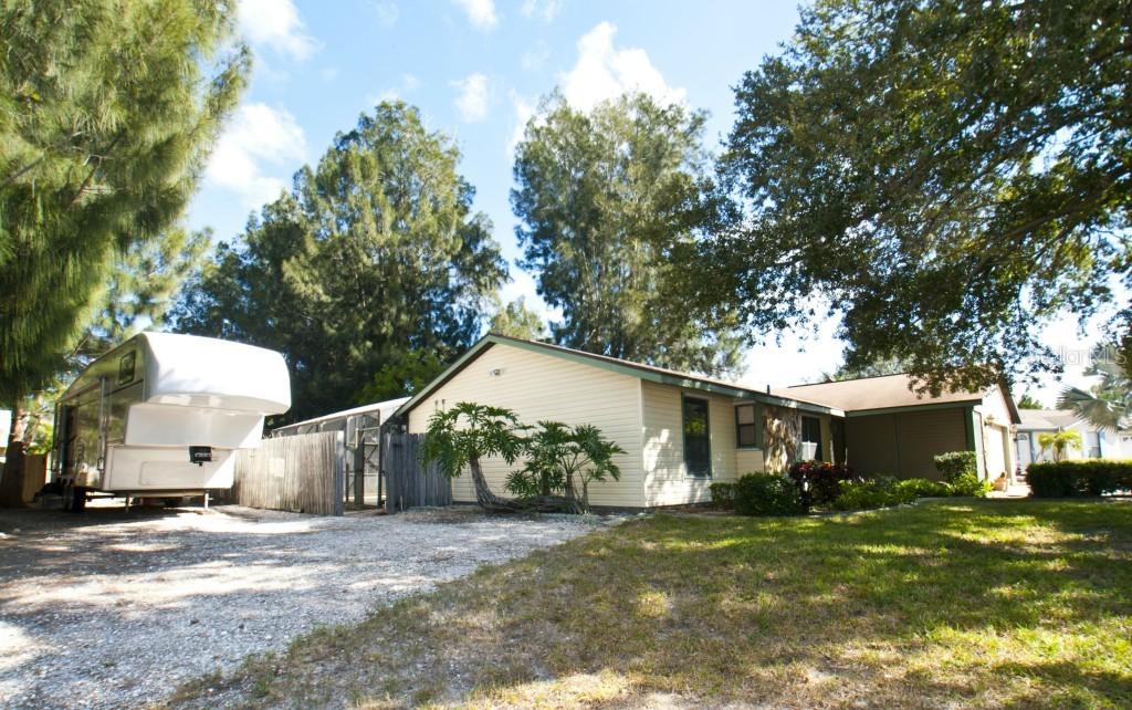 3605 67th St., Bradenton, FL 34209