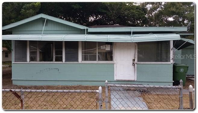 1002 3rd St., Bradenton, FL 34208