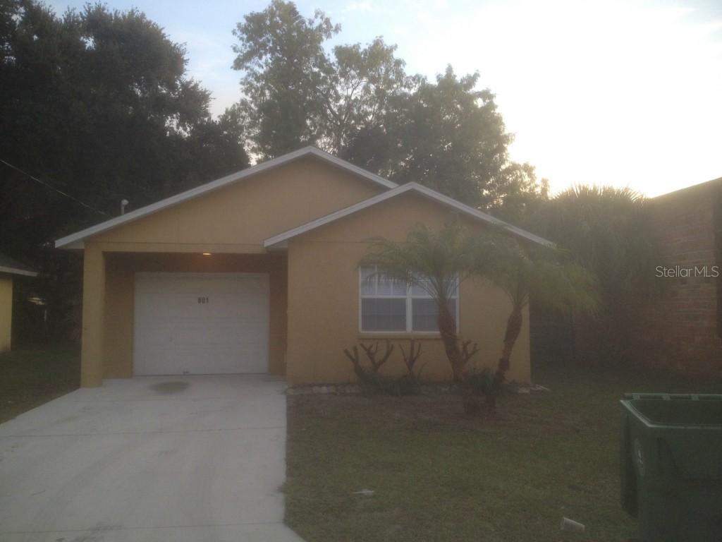 801 11th Ave., Bradenton, FL 34205