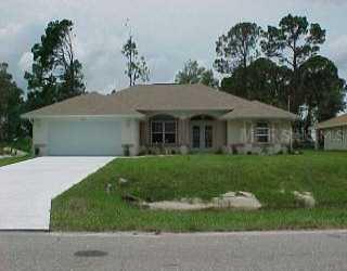 7215 Meroni Blvd., North Port, FL 34291