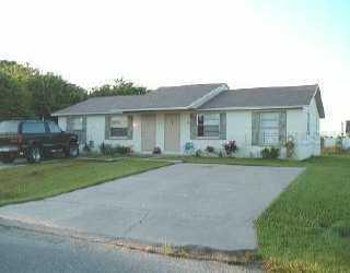 10459 Kidron Ave., Englewood, FL 34224