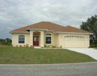 8258 Leopold Ave., North Port, FL 34287