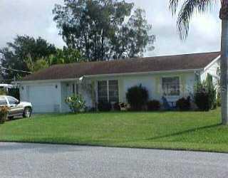 700 Portia St., Nokomis, FL 34275