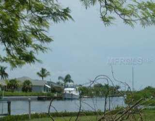 18606 Van Nuys, Port Charlotte, FL 33948