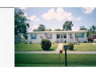 13516 Tamiami Tr., North Port, FL 34287