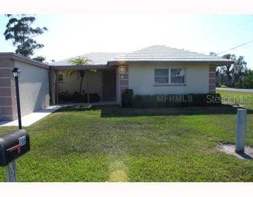 208 Villa Dr., Osprey, FL 34229