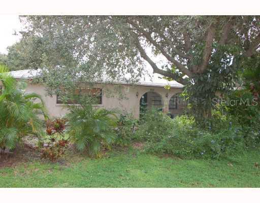 802 Sandpiper Ln., Nokomis, FL 34275