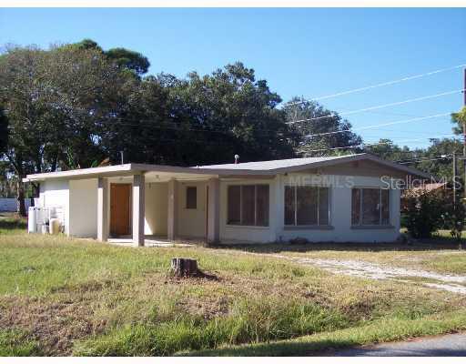 679 Colonial Rd., Venice, FL 34293