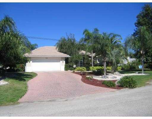 618 Roberts Bay Dr., Nokomis, FL 34275