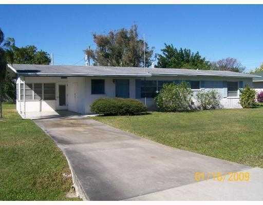 1762 Croton Dr., Venice, FL 34293