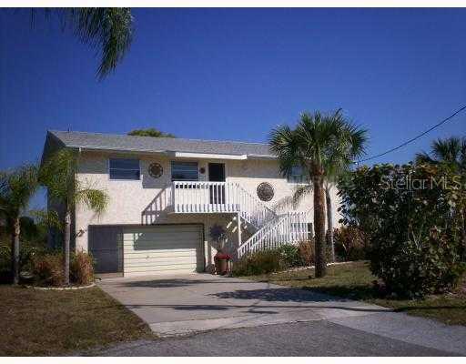 7 Cove Ln., Englewood, FL 34223