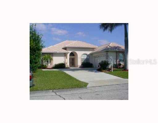 314 Dulmer Dr., Nokomis, FL 34275