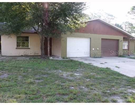 5811 4th St., Bradenton, FL 34203