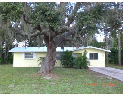 141 Euclid Ave., Englewood, FL 34223