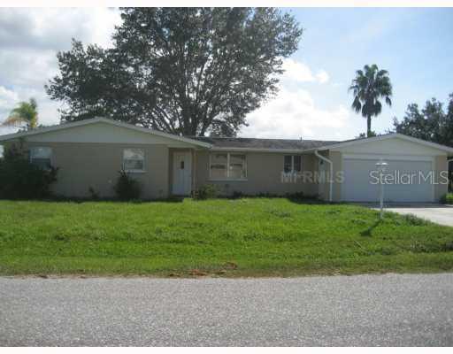 708 Portia St., Nokomis, FL 34275