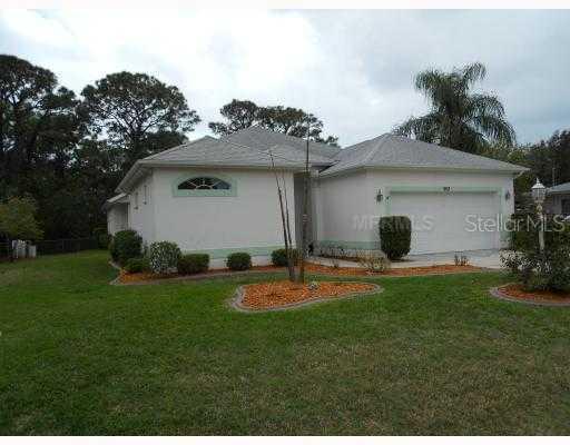 903 Hampton Rd., Nokomis, FL 34275
