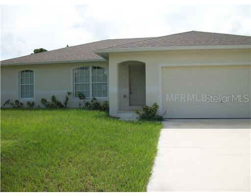 11297 Reinhardt Ave., Englewood, FL 34224
