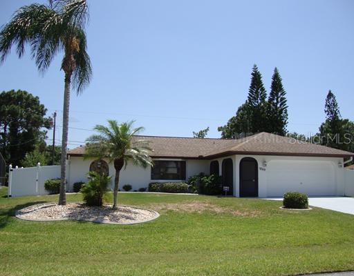 9269 San Bernandino Ave., Englewood, FL 34224