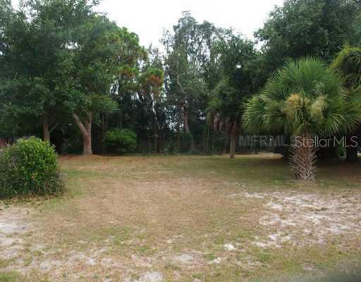 Dona Way, Nokomis, FL 34275