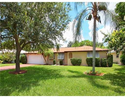 1613 E Cypress Point Dr., Venice, FL 34293