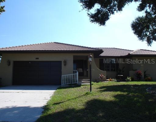 103 Raphael Pl., Nokomis, FL 34275