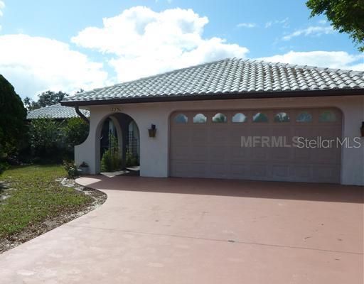 2350 Alamander Ave., Englewood, FL 34223