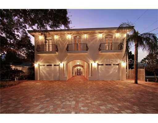 431 Bayshore Rd., Nokomis, FL 34275