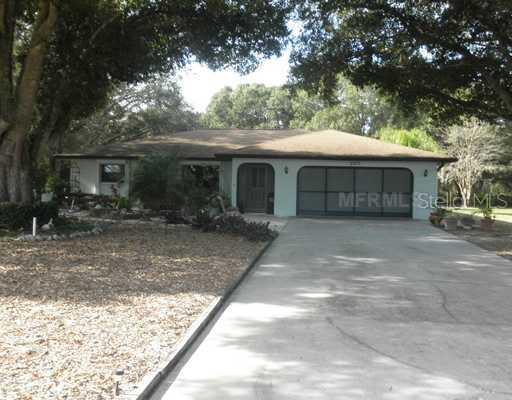 2217 Pineland Dr., Englewood, FL 34223