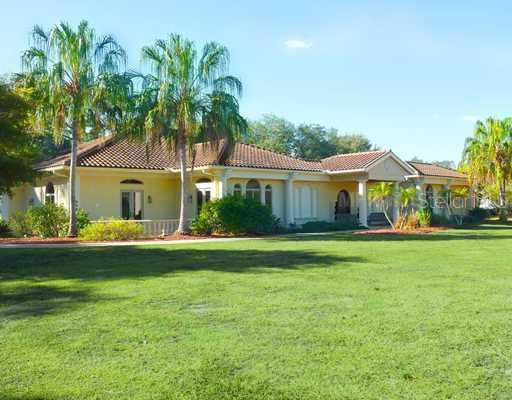 950 Highland Cir., Nokomis, FL 34275