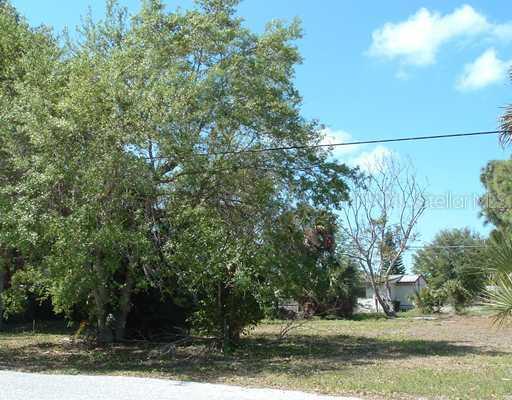 203 River Blvd., Nokomis, FL 34275