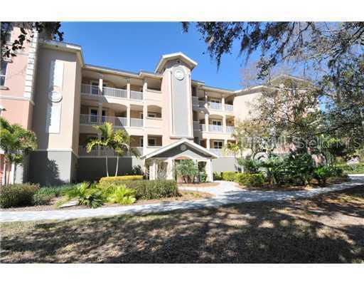 5215 Manorwood Dr. #3, Sarasota, FL 34235