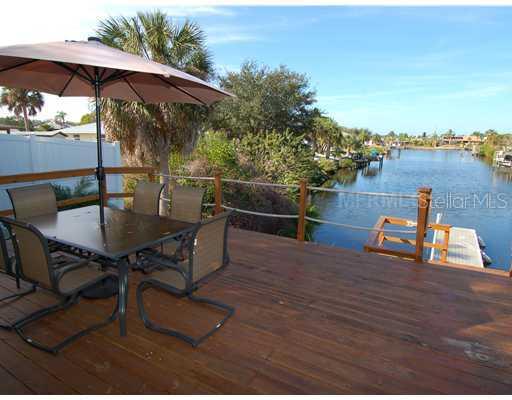 705 Sandpiper Ln., Nokomis, FL 34275