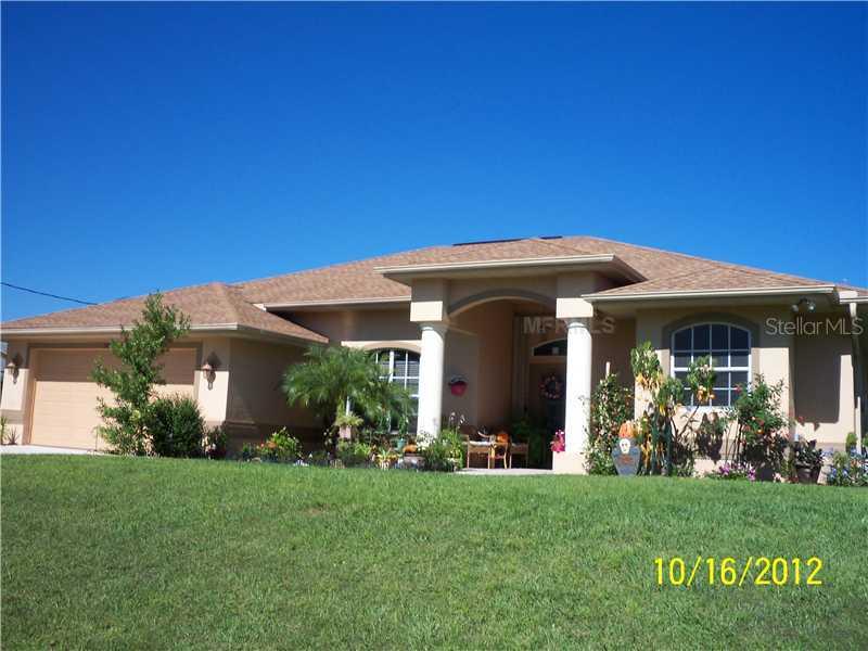 283 Macarthur Dr., Port Charlotte, FL 33954
