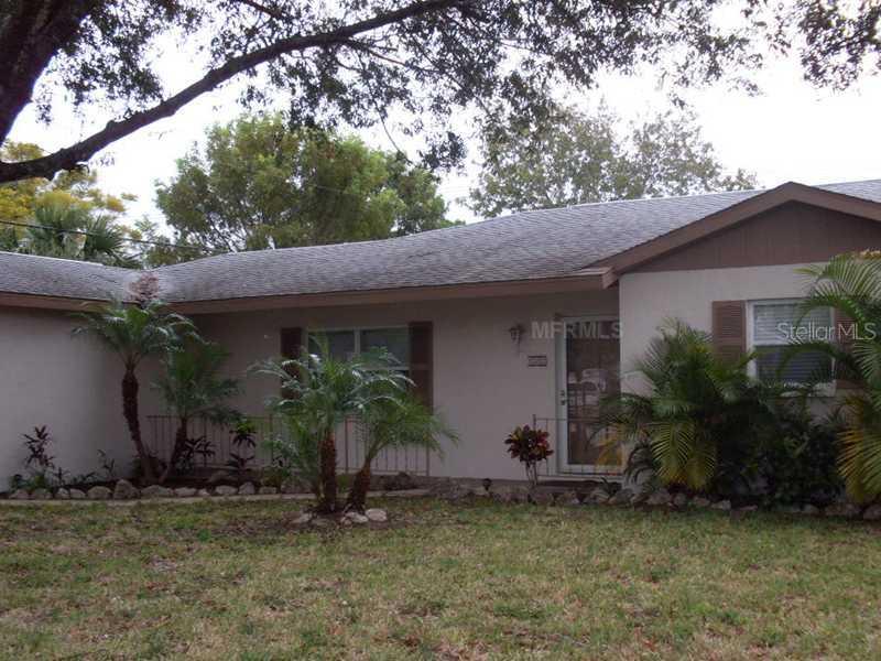 102 Sandhurst Dr., Venice, FL 34293