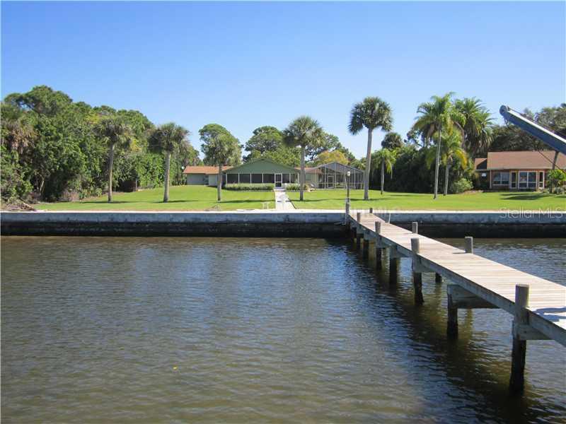 1866 Bayshore Dr., Englewood, FL 34223