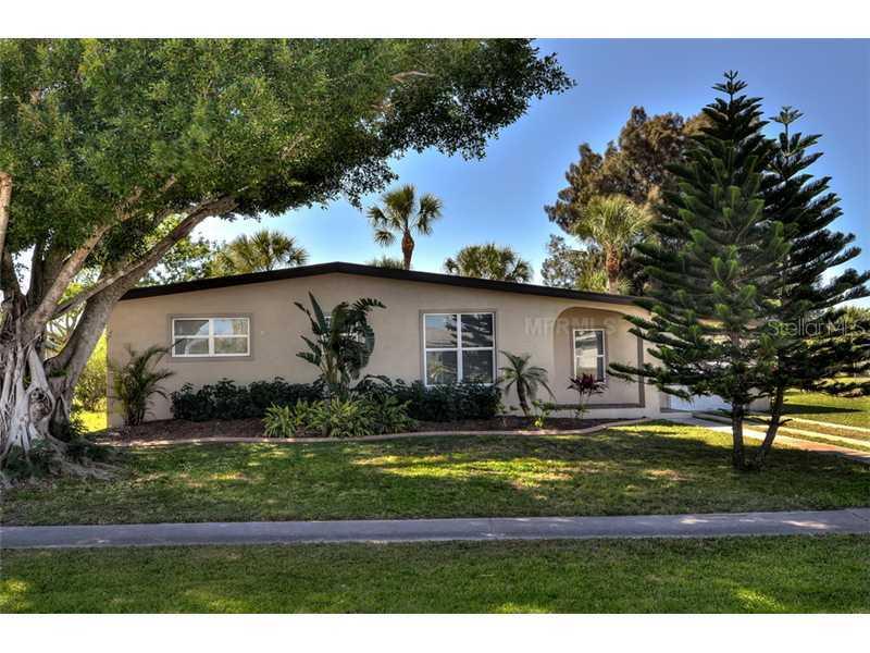 6435 Freemont St., North Port, FL 34287