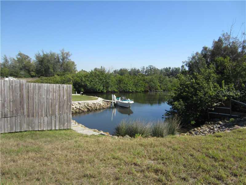 Colonia Ln., Nokomis, FL 34275