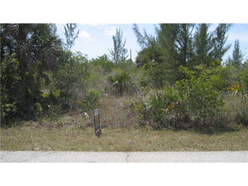 15328 Lakeland Cir., Port Charlotte, FL 33981